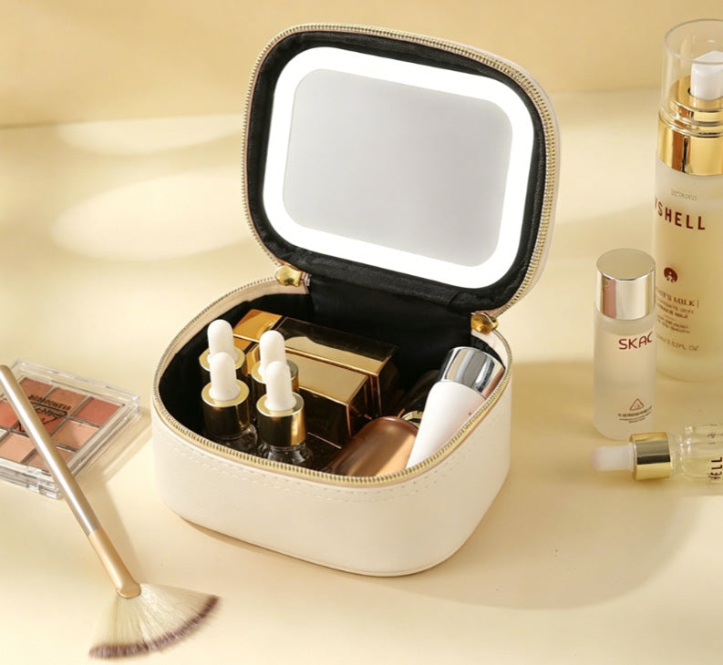 Halo Vanity™ LED Makeup Bag